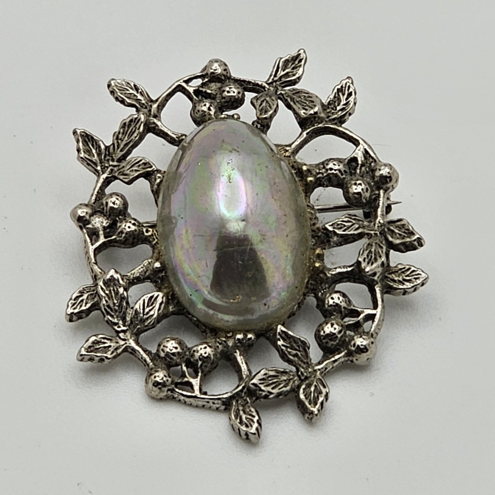 Vintage Antique Pearlescent Silver Tone Art Nouveau Victorian Pin Brooch